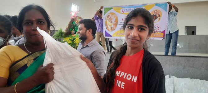 Share your Care: My Experience with Food Kit Distribution